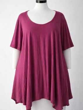Relaxed Scoop Neck Tunic Top - Berry